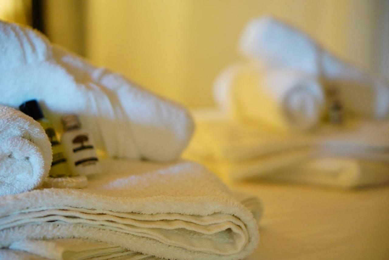 Cap Sounion Seafront Apartments -Adults Only Ngoại thất bức ảnh