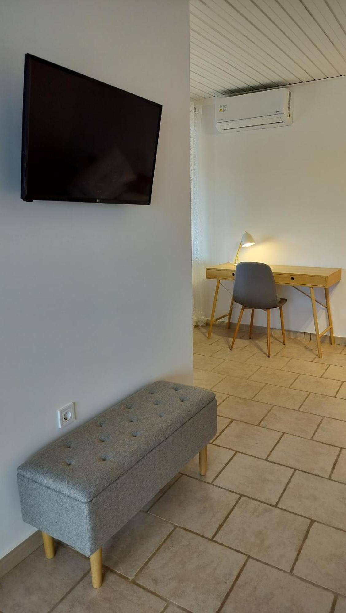 Cap Sounion Seafront Apartments -Adults Only Ngoại thất bức ảnh