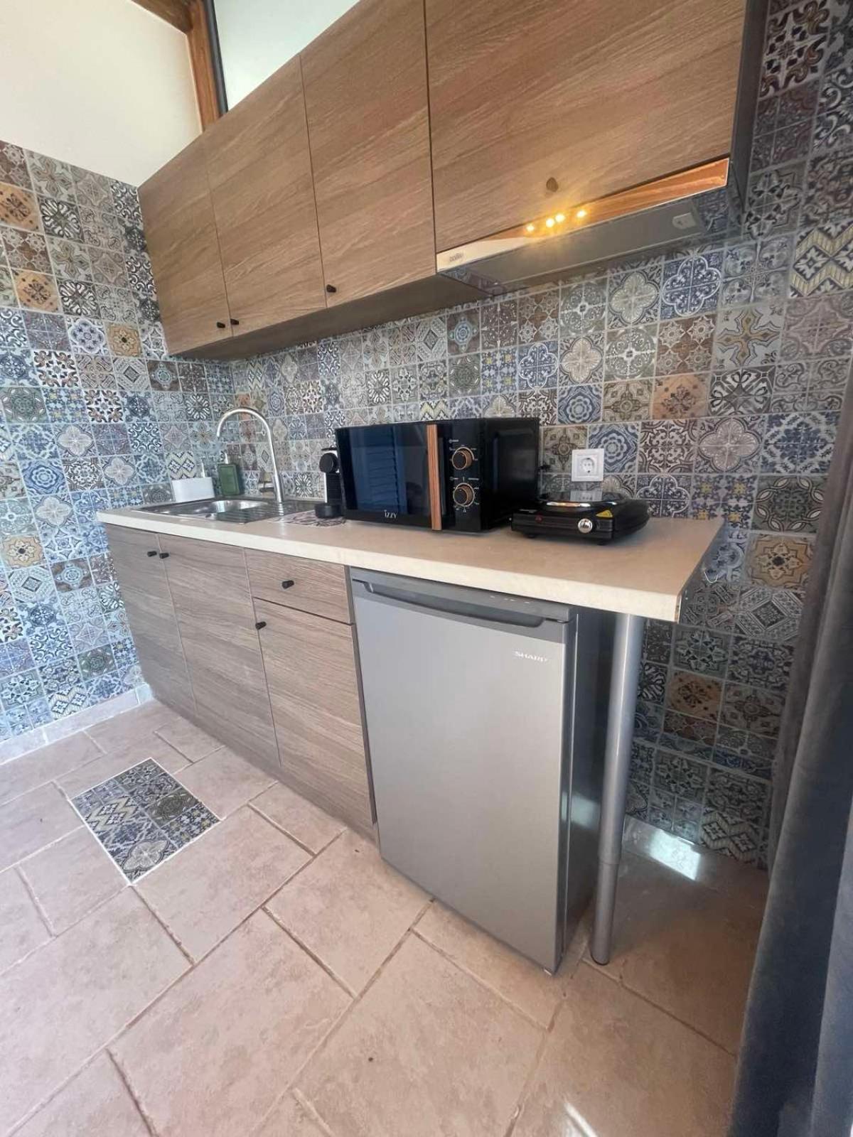 Cap Sounion Seafront Apartments -Adults Only Ngoại thất bức ảnh