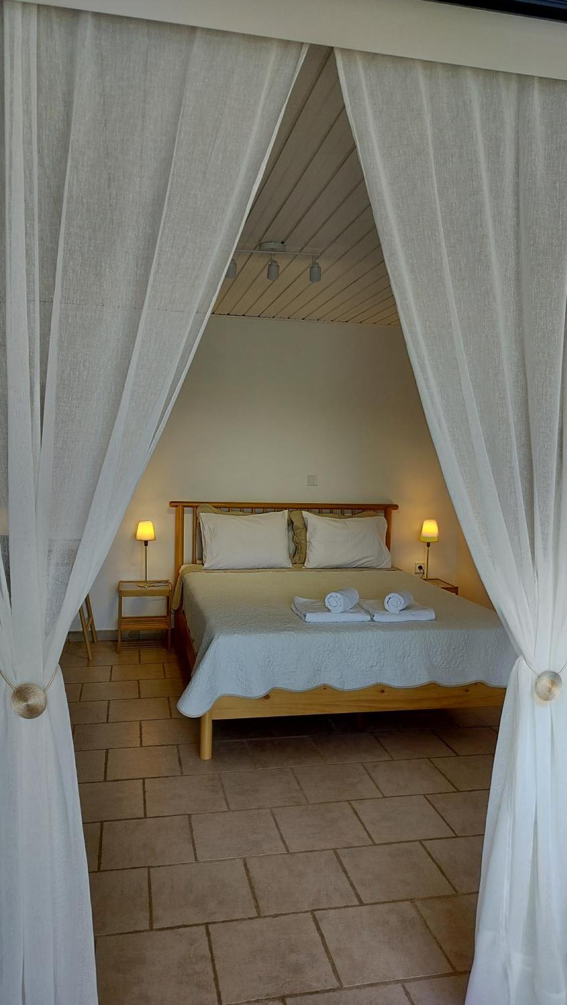 Cap Sounion Seafront Apartments -Adults Only Ngoại thất bức ảnh