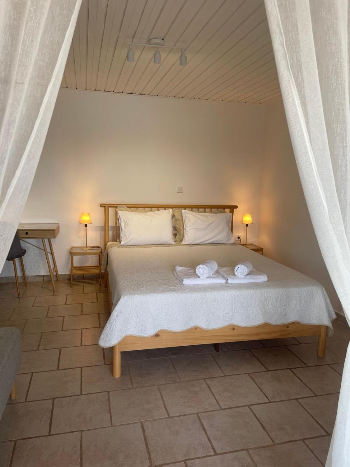 Cap Sounion Seafront Apartments -Adults Only Ngoại thất bức ảnh